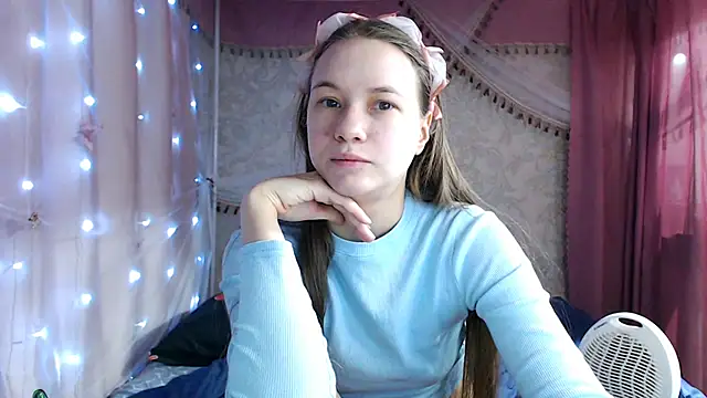 leila bambi  online show from 02-05-26, 12:06