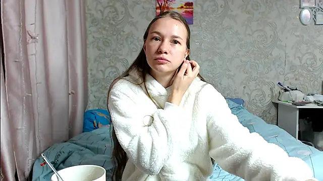 leila bambi  online show from 09-16-25, 09:54