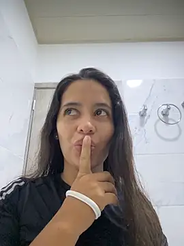 juliana 0796 online show from 05-10-26, 02:37