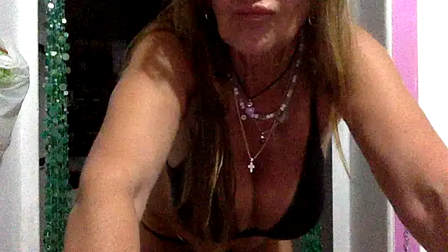 gildamilf online show from 09-09-25, 08:07