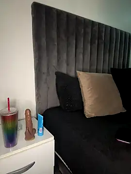 Snapshot of Noha-Sexy chatting on 10-08-25, 12:17 Noha-Sexy online show from 10-08-25, 12:17