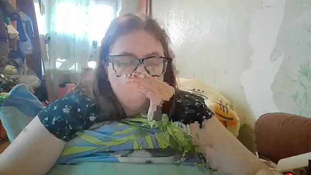 DesireMelissa online show from 12-14-25, 07:14