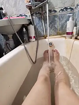 DesireMelissa online show from 11-15-25, 11:03