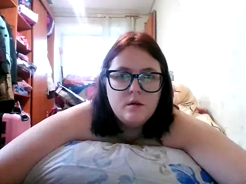 DesireMelissa online show from 10-21-25, 05:29