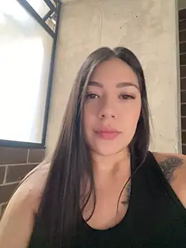 Latina vanessa online show from 03-18-26, 09:37