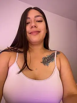 Latina vanessa online show from 02-26-25, 12:52