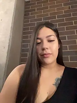 Latina vanessa online show from 05-06-26, 08:13