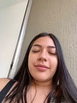 Latina vanessa online show from 03-16-25, 08:32