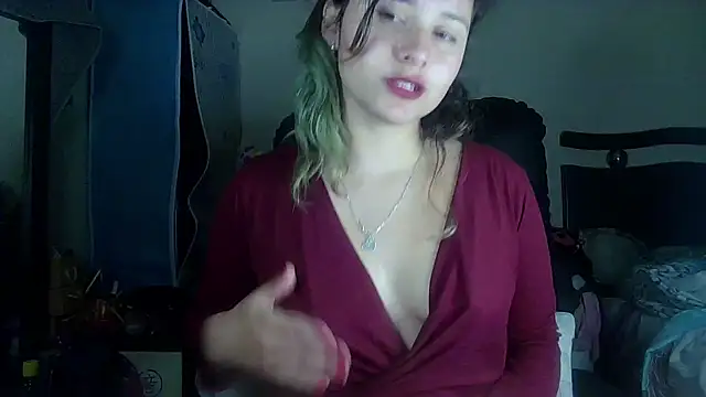 Snapshot of Elith_20 chatting on 03-08-25, 06:32 Elith 20 online show from 03-08-25, 06:32