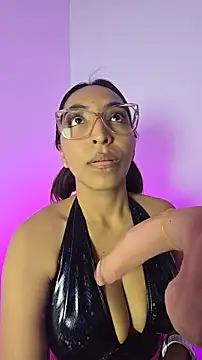 Leticia brownn1 online show from 07-21-26, 07:59