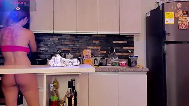 Amypond   online show from 01-17-26, 04:27