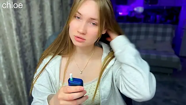 ChloeMillerMeow online show from 10-07-25, 07:15