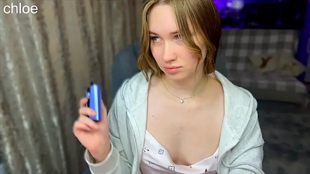 ChloeMillerMeow online show from 10-13-25, 06:09