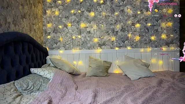 ChloeMillerMeow online show from 02-25-25, 04:46