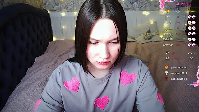 ChloeMillerMeow online show from 03-04-25, 11:22