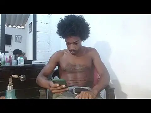 Larry-n-clouds online show from 05-19-26, 09:00