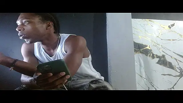 Larry-n-clouds online show from 06-27-26, 02:17