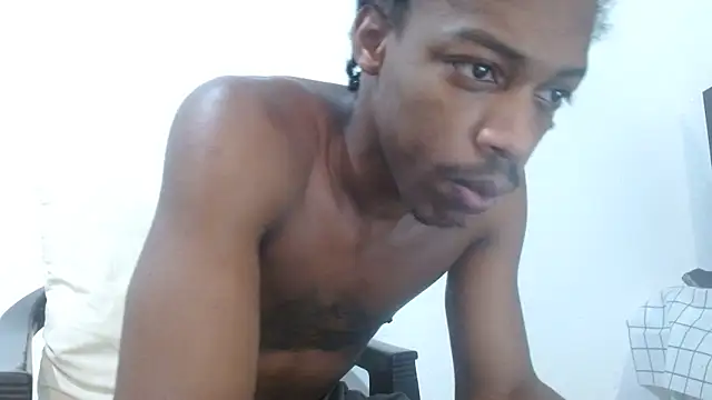 Larry-n-clouds online show from 02-25-26, 08:30