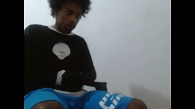 Larry-n-clouds online show from 02-06-26, 02:24