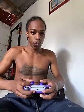 Larry-n-clouds online show from 01-18-26, 05:27