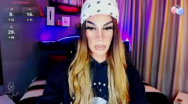 Snapshot of camila_hootie chatting on 03-18-25, 03:34 camila hootie online show from 03-18-25, 03:34