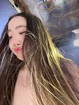 Snapshot of Asianpie_ chatting on 02-10-26, 01:04 Asianpie online show from 02-10-26, 01:04