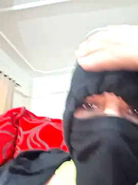 Rozittaa online show from 04-18-26, 04:20