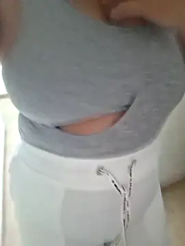 Rozittaa online show from 11-14-25, 03:37