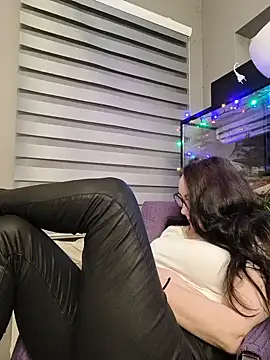 CamilleDesire online show from 11-13-25, 04:55