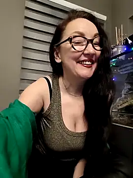 CamilleDesire online show from 12-14-25, 05:18