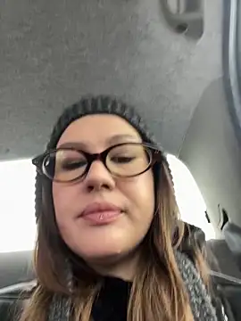 RinaCat online show from 11-21-25, 05:28