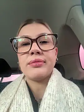 RinaCat online show from 10-04-25, 05:20