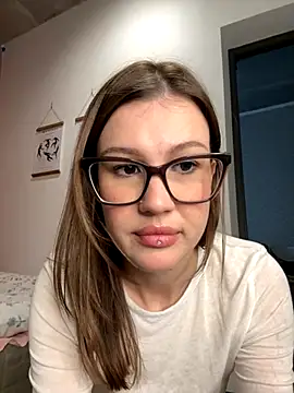 RinaCat online show from 10-31-25, 06:21