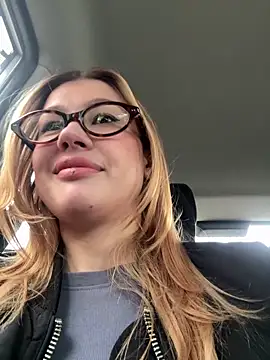 RinaCat online show from 09-24-25, 05:14