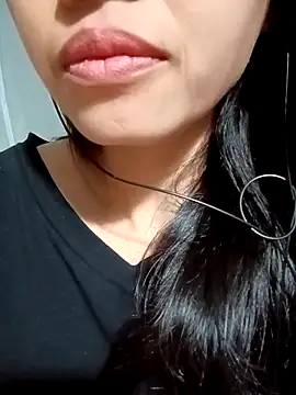 Hana love20 online show from 10-21-25, 04:56