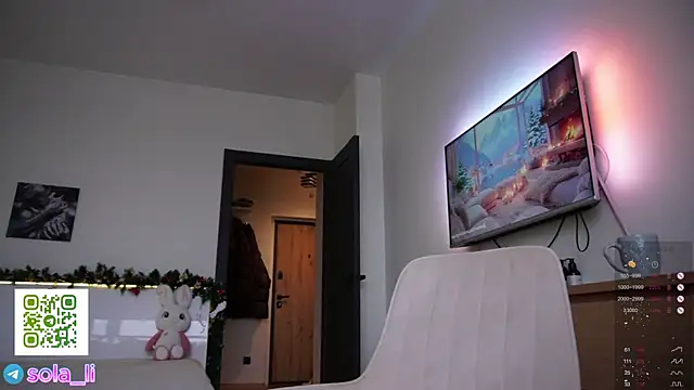 Sola LI online show from 12-22-25, 03:28