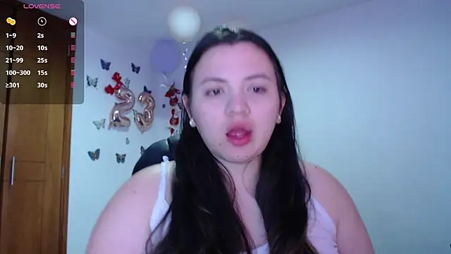 Snapshot of Sarahros1 chatting on 12-09-24, 11:56 Sarahros1 online show from 12-09-24, 11:56