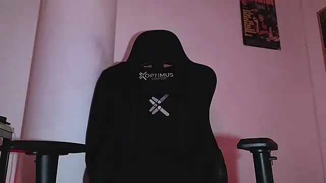 Luan-wood online show from 10-16-25, 02:58