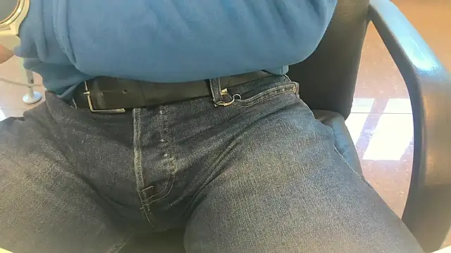 alessandroman2114 online show from 02-05-26, 11:17