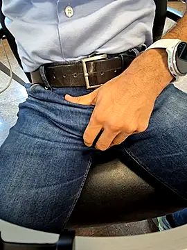 alessandroman2114 online show from 09-26-25, 10:33