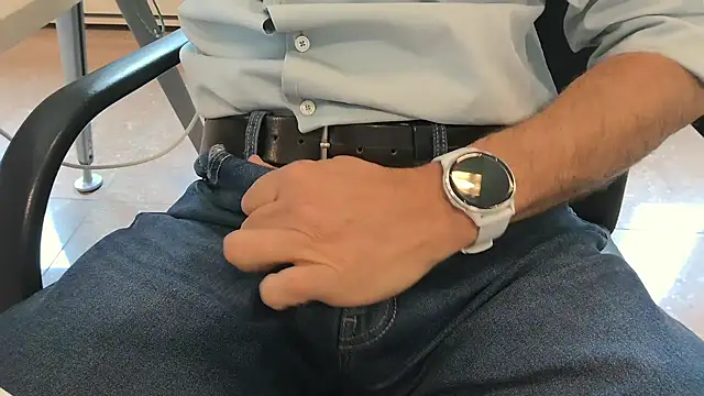 alessandroman2114 online show from 10-13-25, 10:28