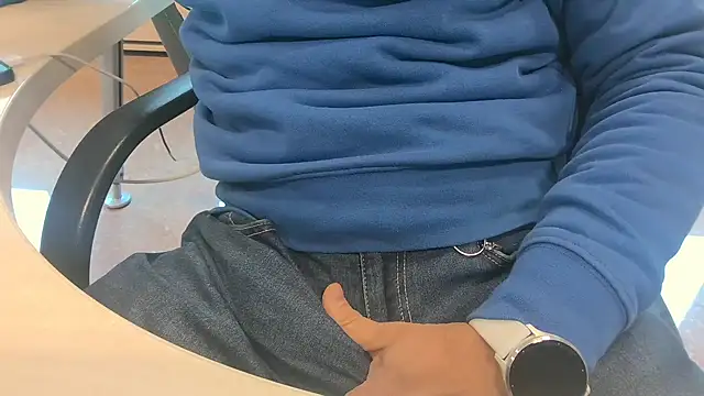 alessandroman2114 online show from 01-15-26, 11:13