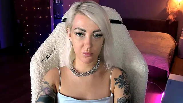 tykioty Miley online show from 12-03-25, 03:22