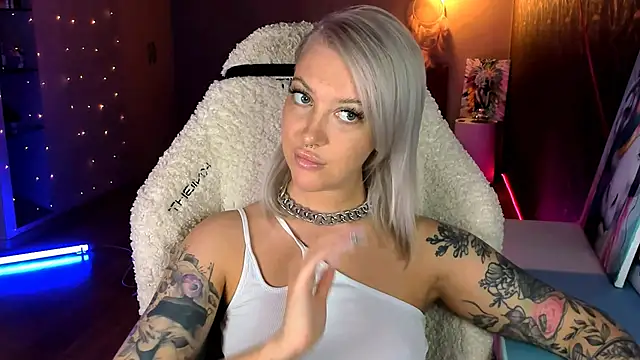 tykioty Miley online show from 04-24-26, 01:46