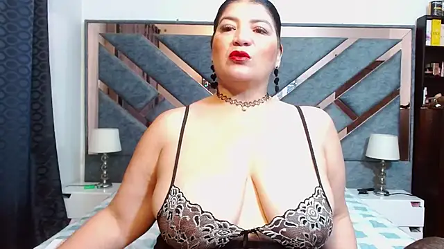 KarlaTesg online show from 02-10-26, 09:52