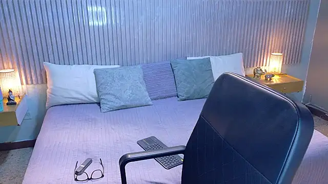 Eli666uwu online show from 03-24-26, 10:59