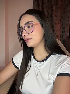 Snapshot of soy_paulina chatting on 03-31-26, 05:31 soy paulina online show from 03-31-26, 05:31