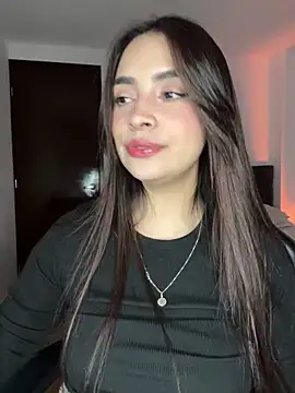 Snapshot of soy_paulina chatting on 10-22-25, 03:06 soy paulina online show from 10-22-25, 03:06