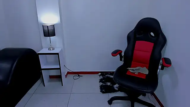 Snapshot of stacie__rouse chatting on 02-28-25, 03:59 stacie rouse online show from 02-28-25, 03:59