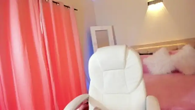 megan connor  online show from 04-23-26, 03:46
